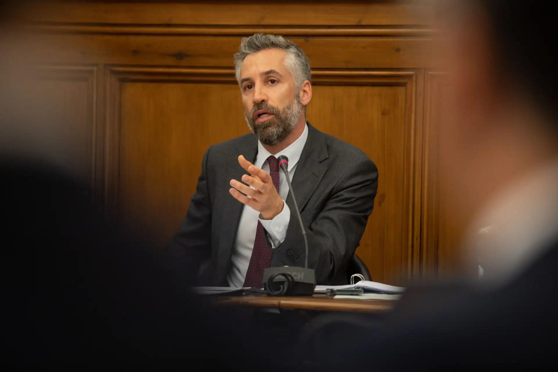 Pedro Nuno Santos diz que Montenegro “não é confiável” perante os pensionistas