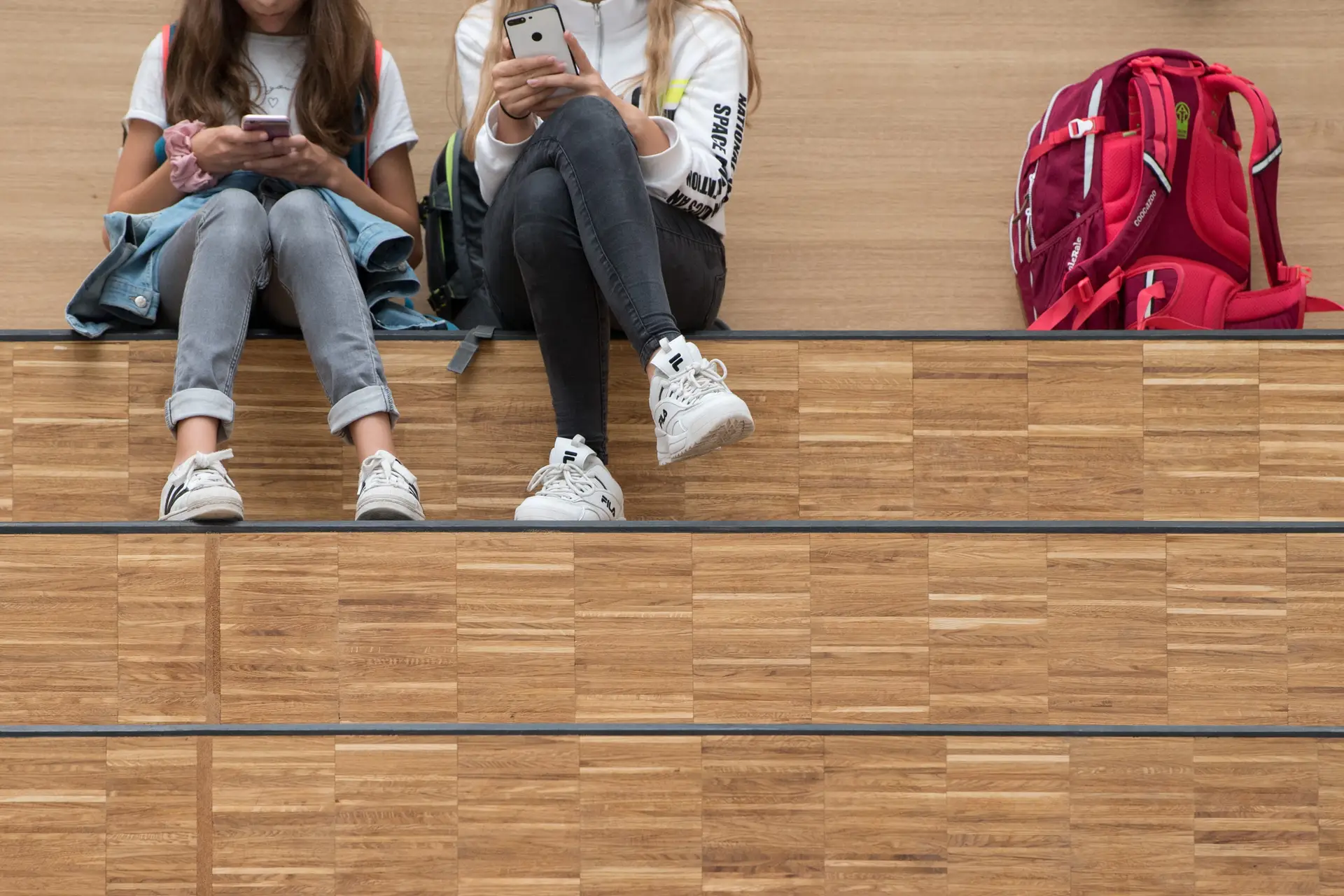 Recreio é “tão importante” como a sala de aula: sem telemóvel, retira-se um “obstáculo” à socialização dos mais novos