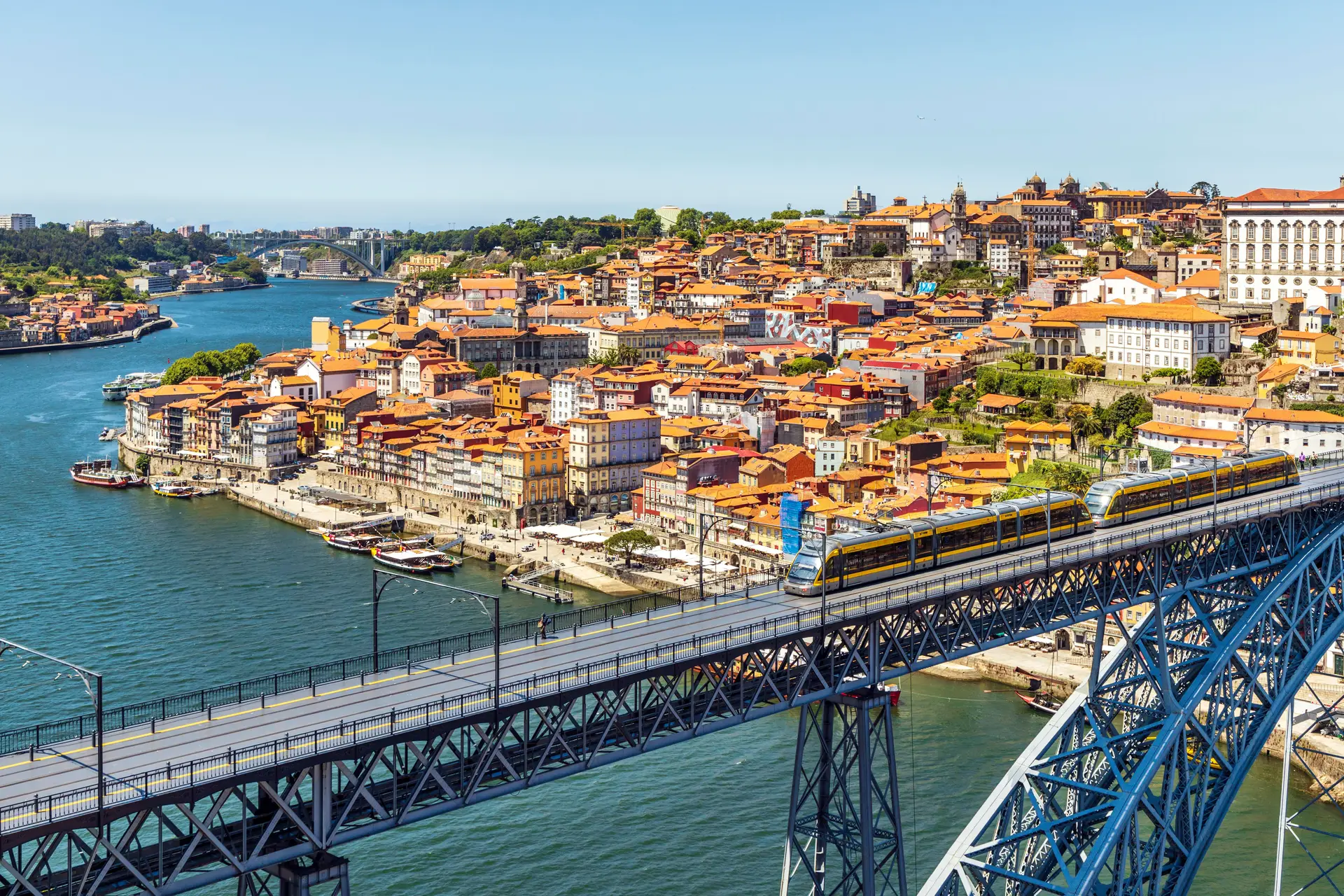 Metro do Porto reduziu prejuízo para €46,1 milhões em 2022