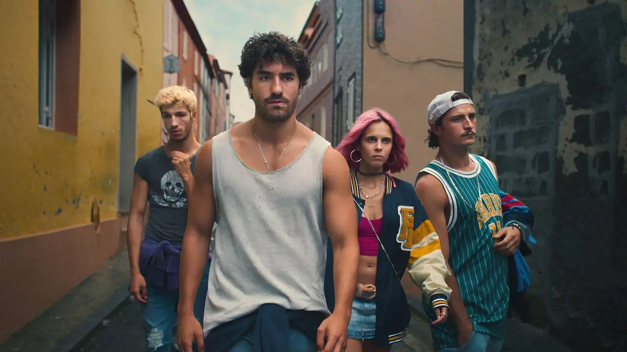 “Rabo de Peixe”: toda a música da série portuguesa da Netflix. Dos Blur a Sandro G
