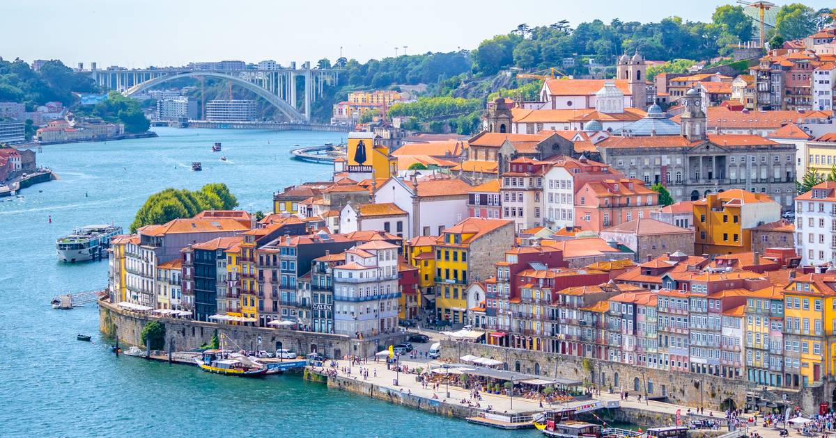 Porto é considerado a melhor cidade para se trabalhar remotamente. Lisboa também entra no top cinco