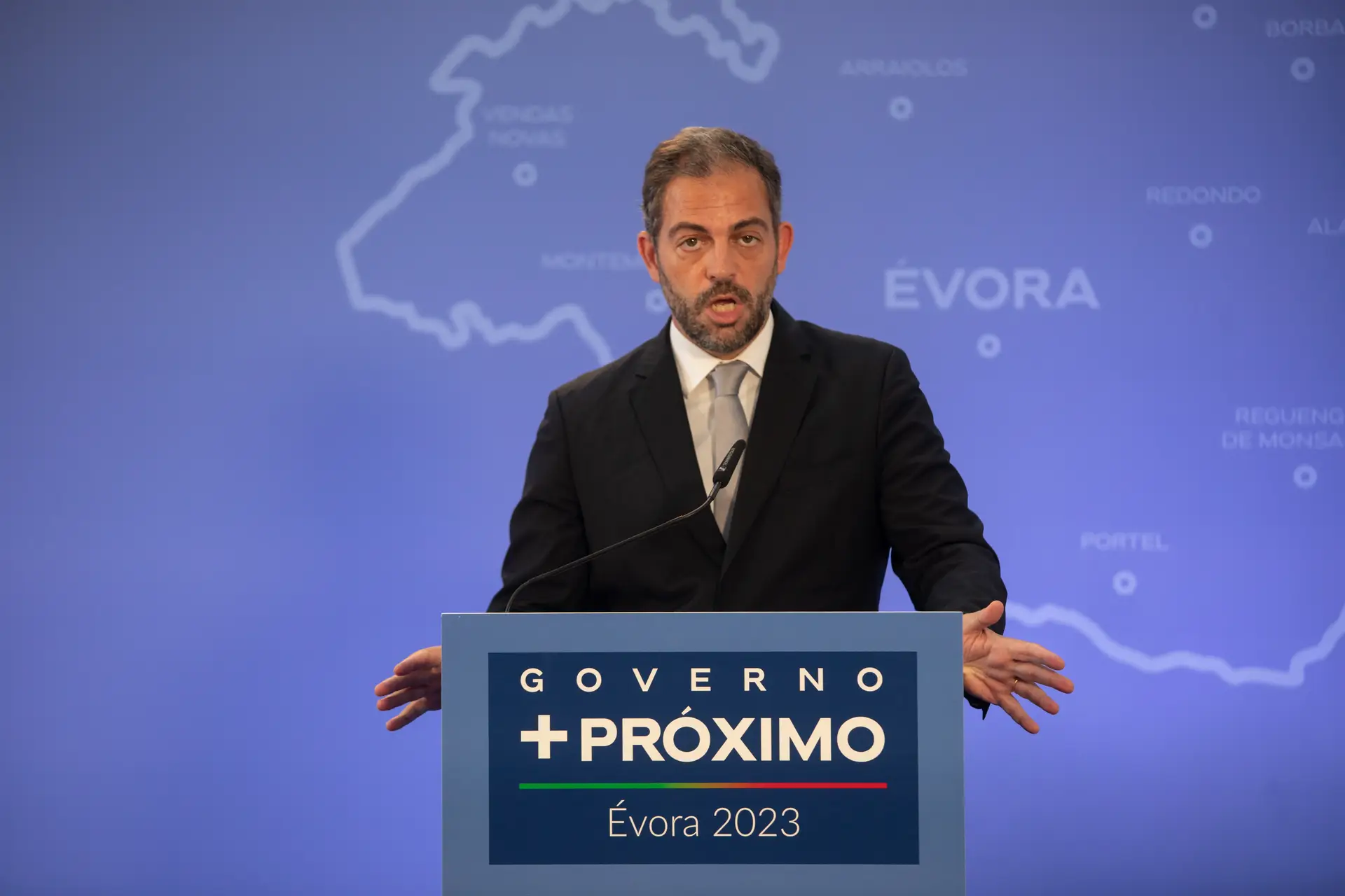 "Só ficava descansado se chovesse abundantemente". Governo aprova plano de 70 medidas para combater seca no Alentejo