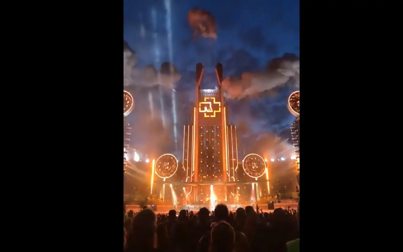 Rammstein no Estádio da Luz: os vídeos e o alinhamento de um concerto de metal, fogo e muitos decibéis