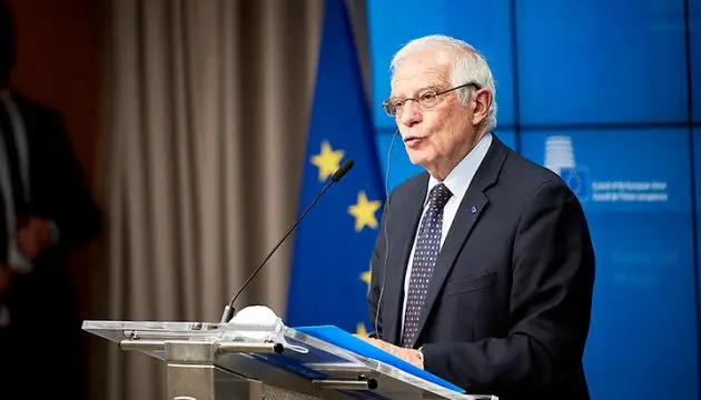 UE condena “horrível ataque” a polícias no Kosovo e pede fim das hostilidades