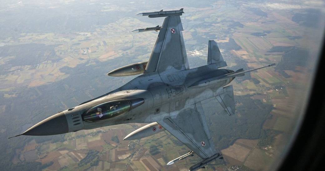 Percebe de F-16 e está disposto a emigrar? Militares portugueses excedem expectativa de empresa de recrutamento