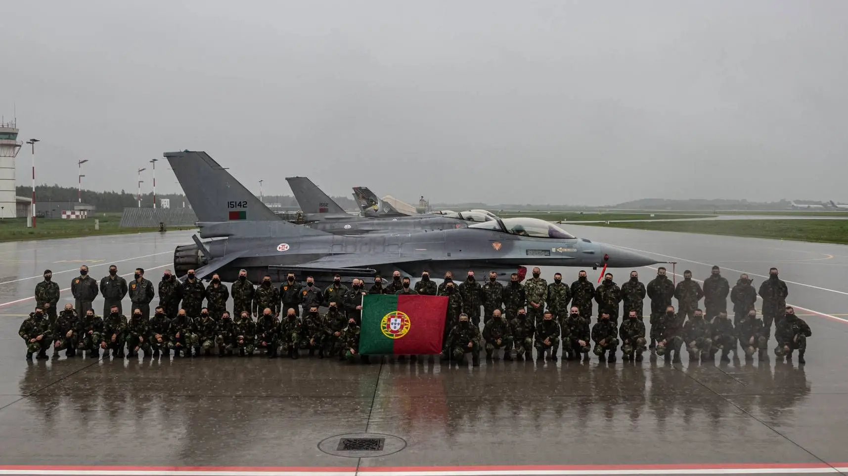 Força Aérea vai sobrevoar Portugal no domingo para desejar um feliz Natal