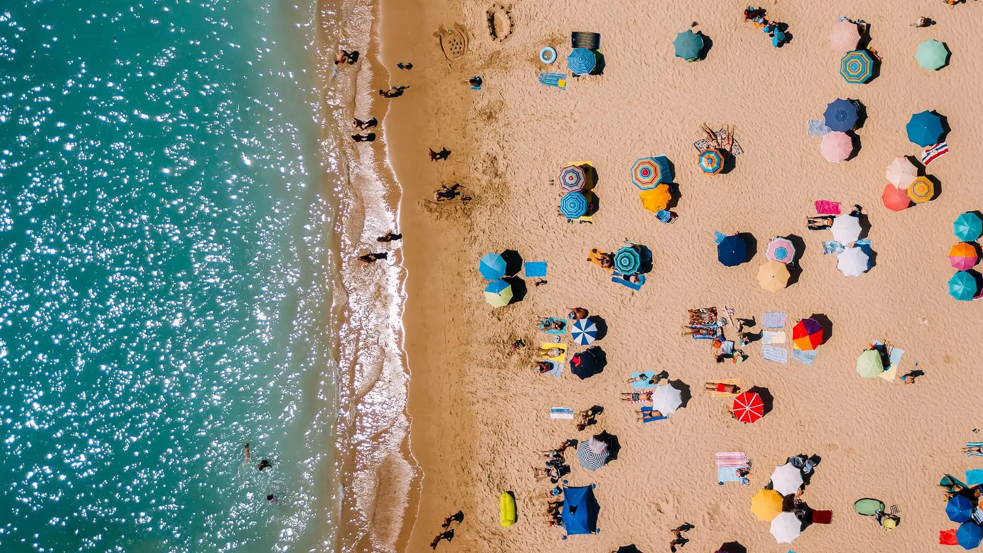 Calor extremo em Portugal: temperaturas acima dos 40 graus e alertas da DGS a partir de segunda-feira