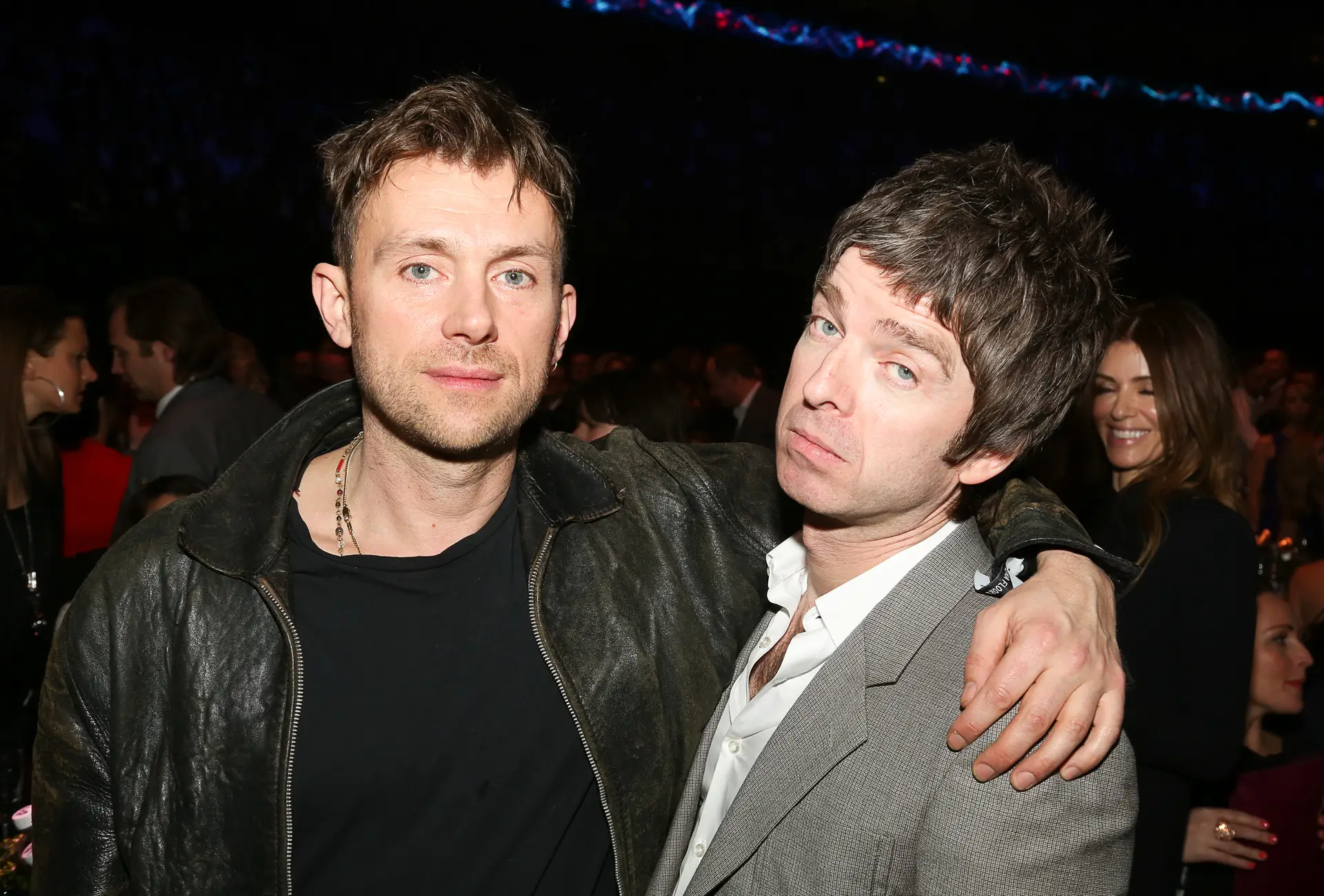 Damon Albarn e Noel Gallagher em 2013