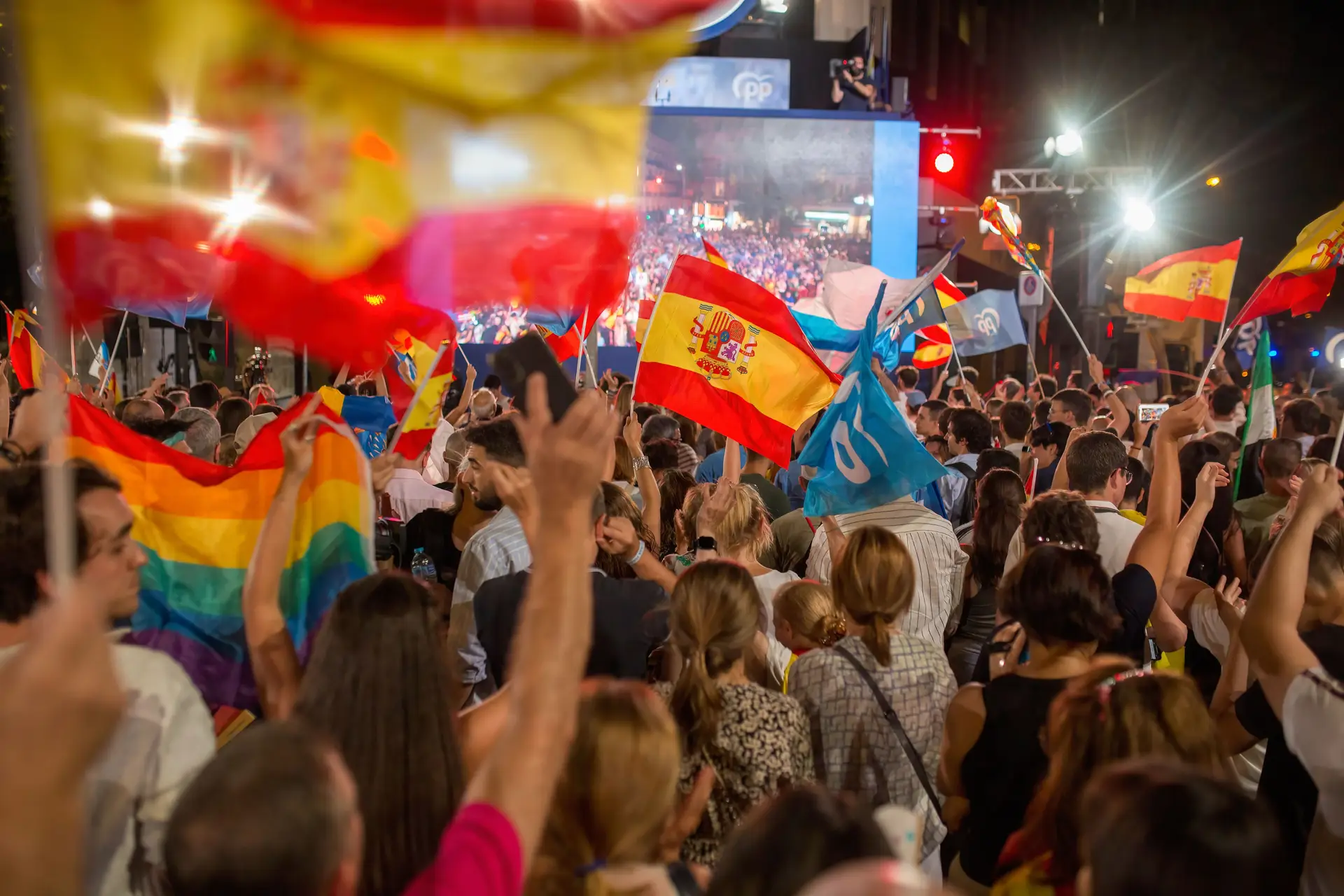 O futuro Governo espanhol irá encontrar uma economia próspera, mas em fase de arrefecimento