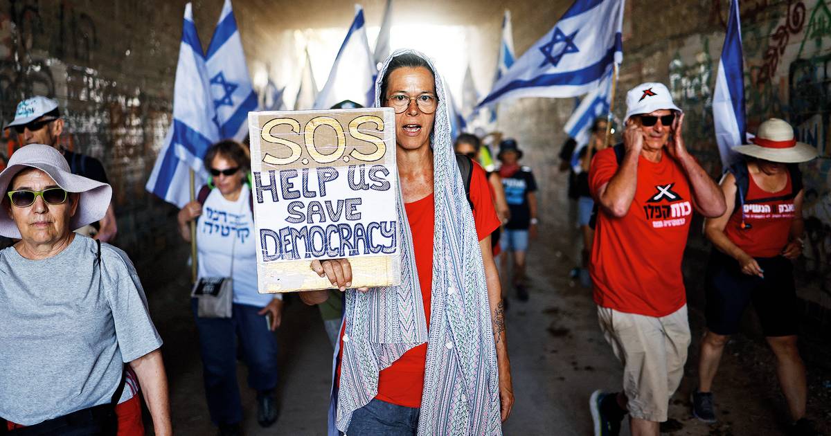 Israel: polémica reforma do sistema judicial começou a ganhar forma