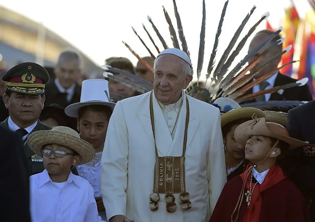 Com a ‘chuspas’ ao pescoço, como um normal boliviano, em El Paso, a 4000 metros de altitude