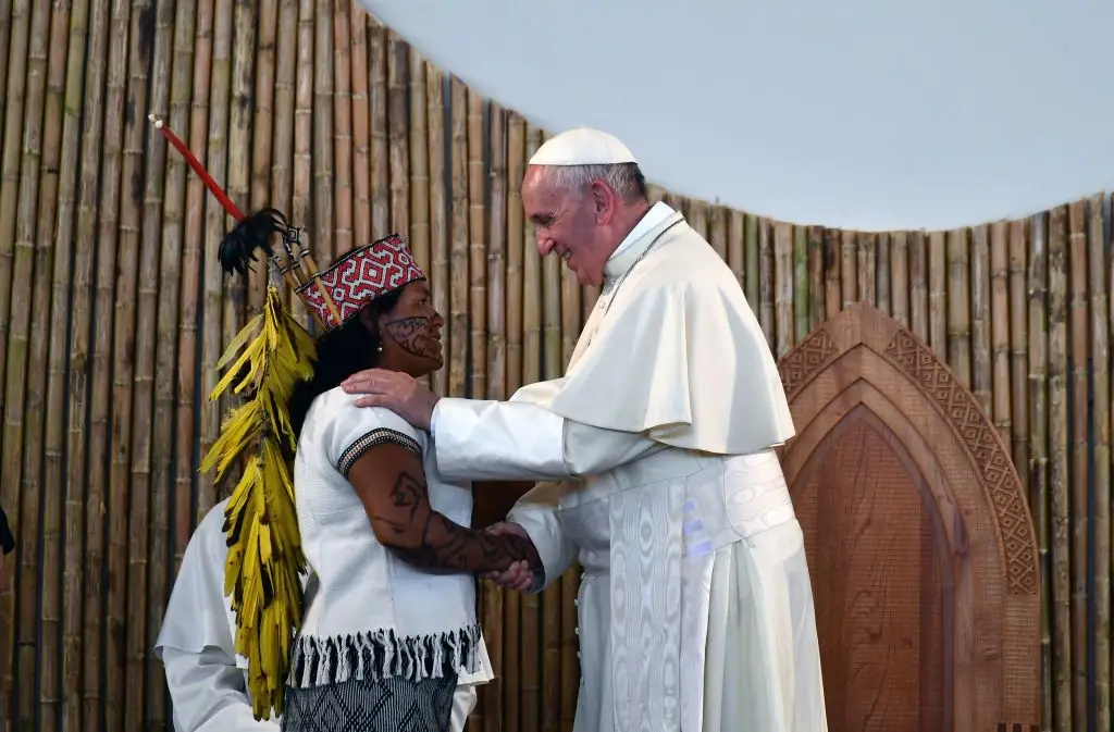 Num encontro com comunidades indígenas da bacia do Amazonas, na cidade peruana de Puerto Maldonado