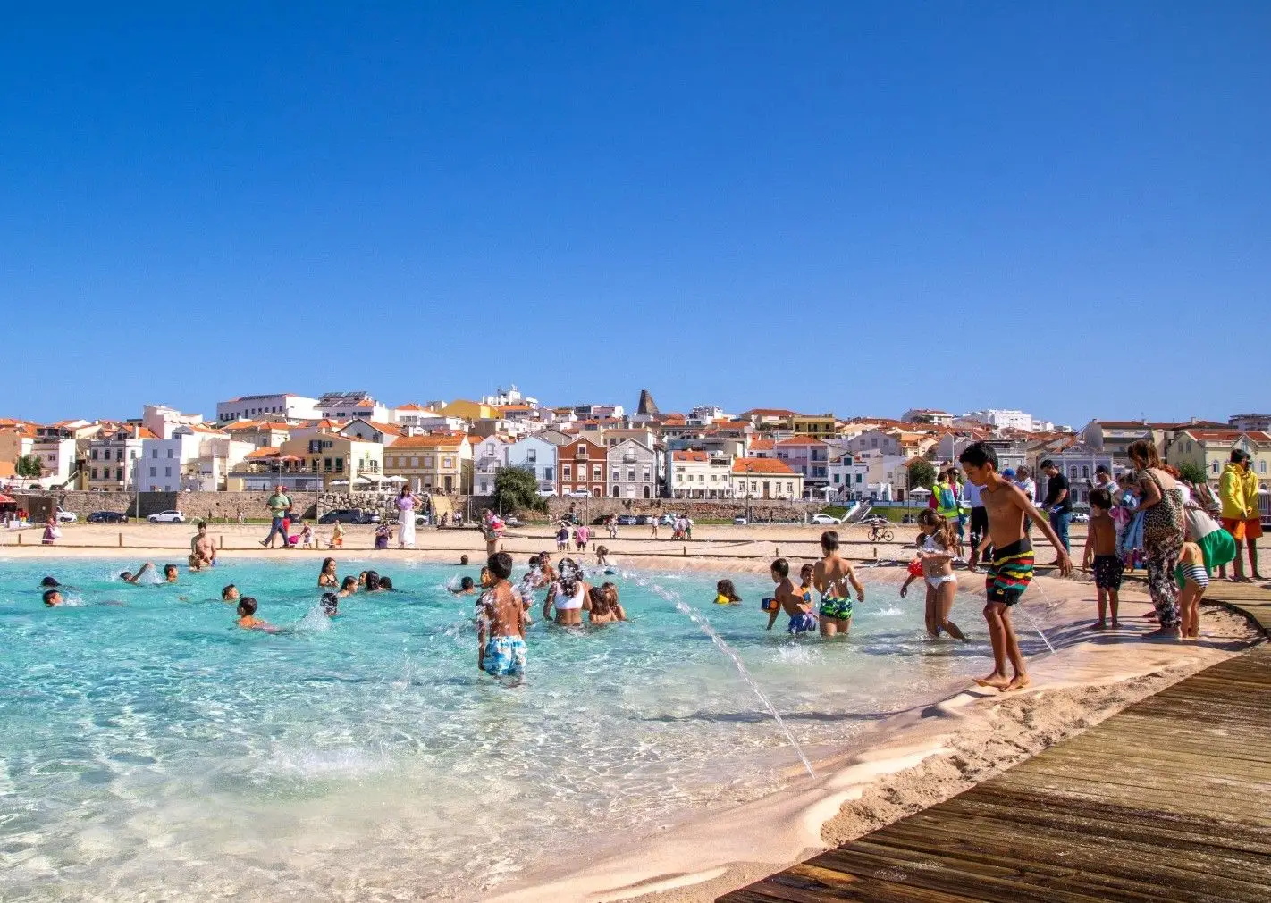 Primeira Piscina De gua Salgada Aquecida Na Figueira Da Foz J Recebe primeira-piscina-de-gua-salgada-aquecida-na-figueira-da-foz-j-recebe