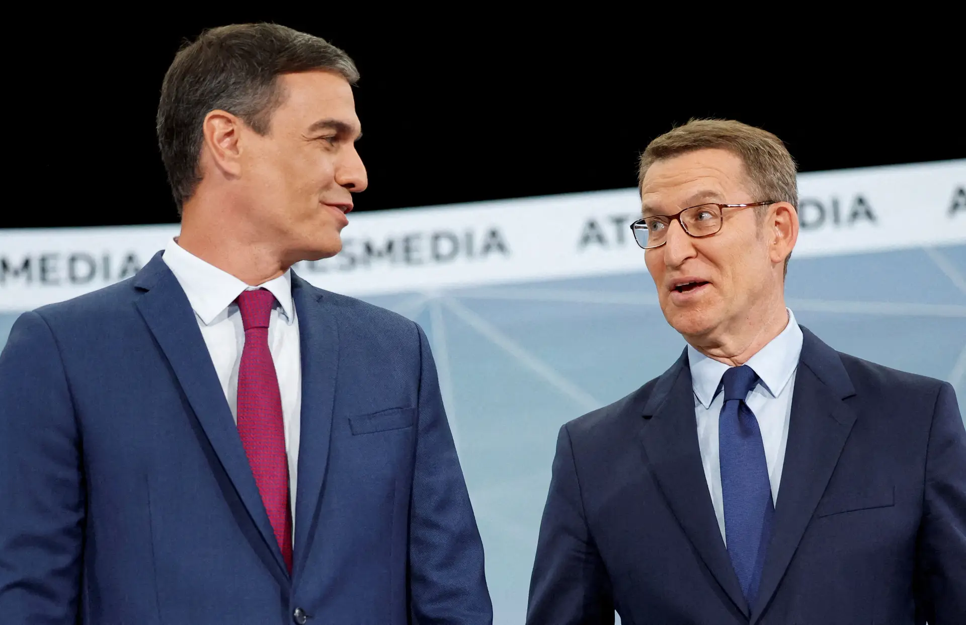 Pedro Sánchez e Alberto Nunez Feijóo, qual deles será o próximo primeiro-ministro de Espanha?