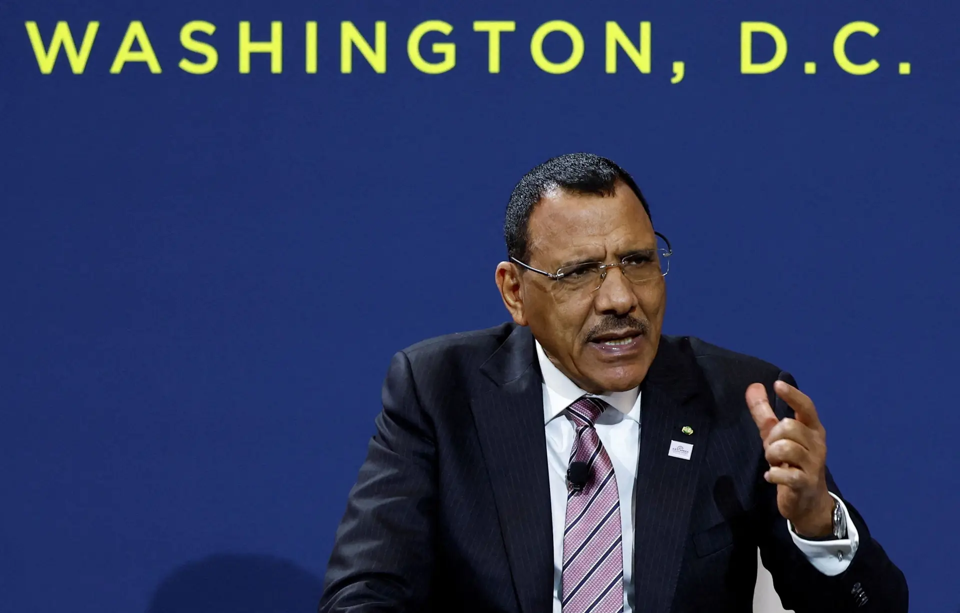 Mohamed Bazoum numa conferência em Washington, em dezembro de 2022