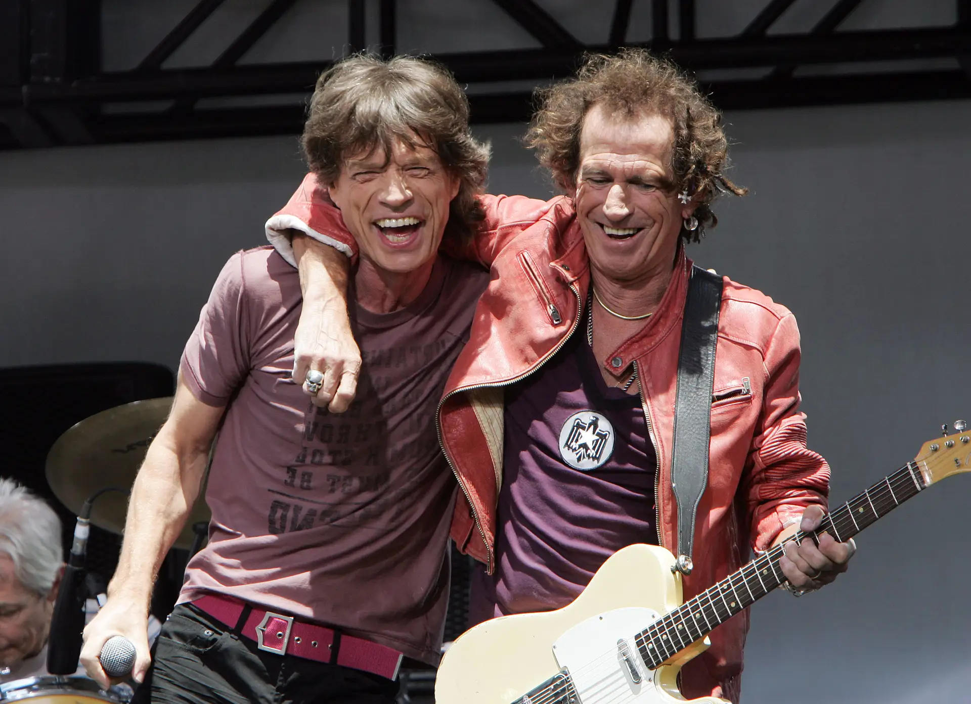 As Novas Estátuas De Mick Jagger E Keith Richards Na Cidade Onde Cresceram Expresso 0939