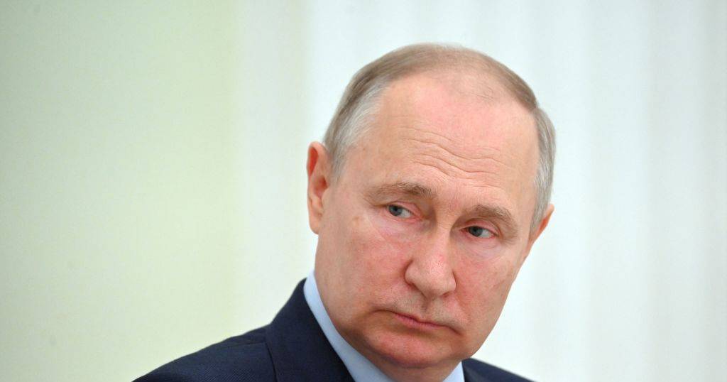 Putin não anuncia recandidatura até ser conhecida data das presidenciais de 2024
