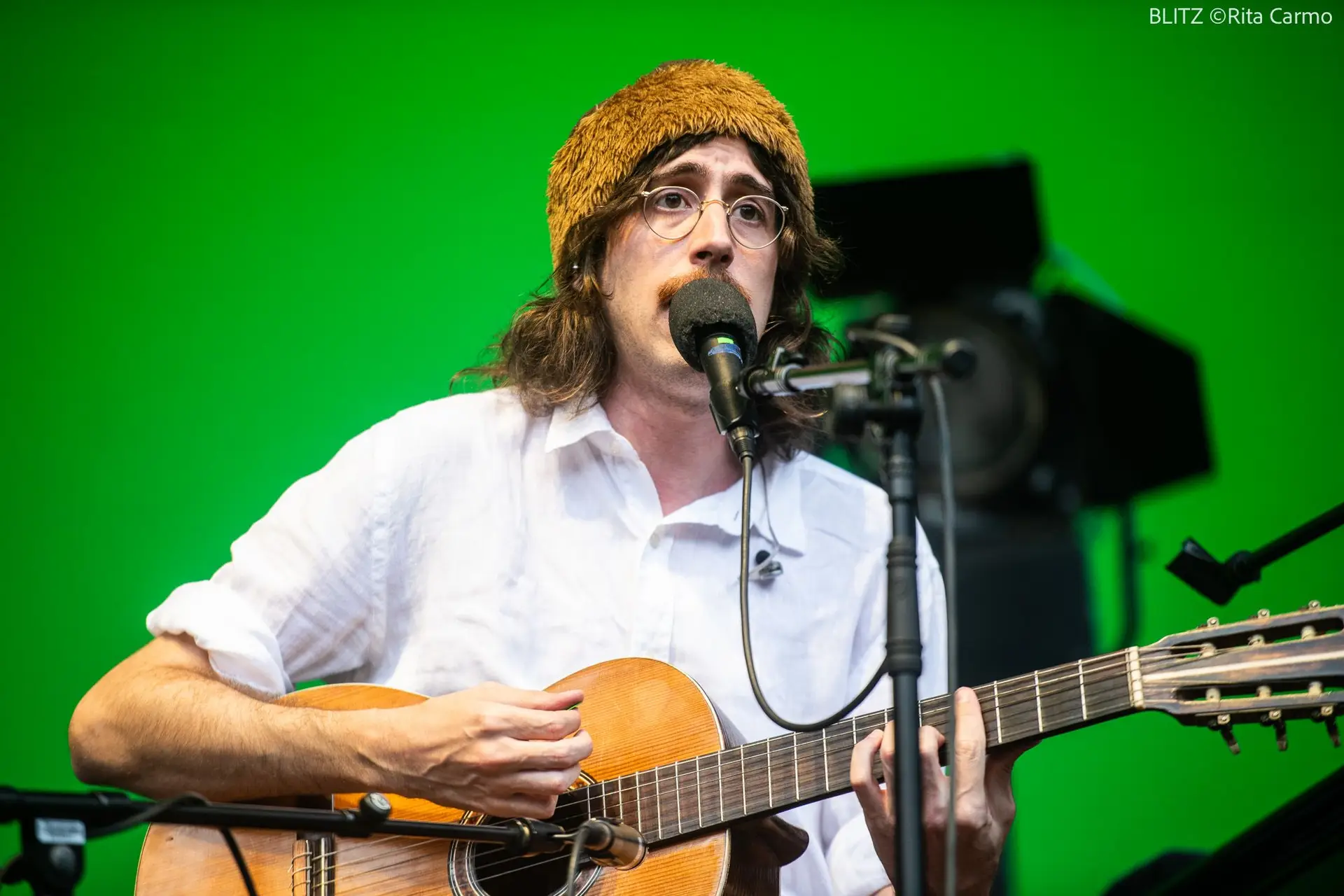Tim Bernardes no Vodafone Paredes de Coura 2023