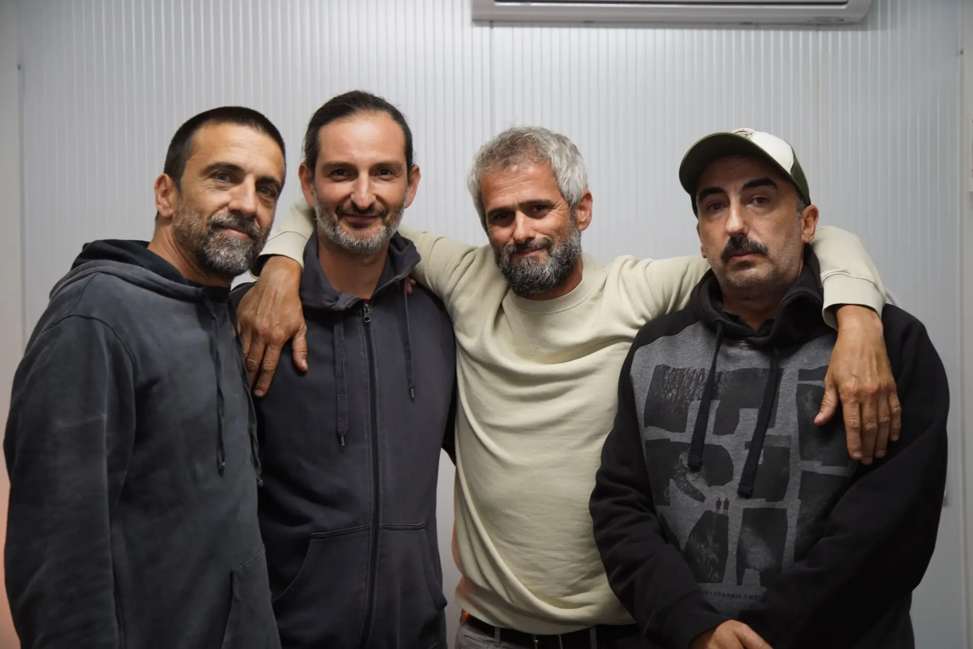 Manel Cruz, Nuno Prata, Kinorm e Peixe querem continuar a "dignificar a memória" do amigo Elísio Donas