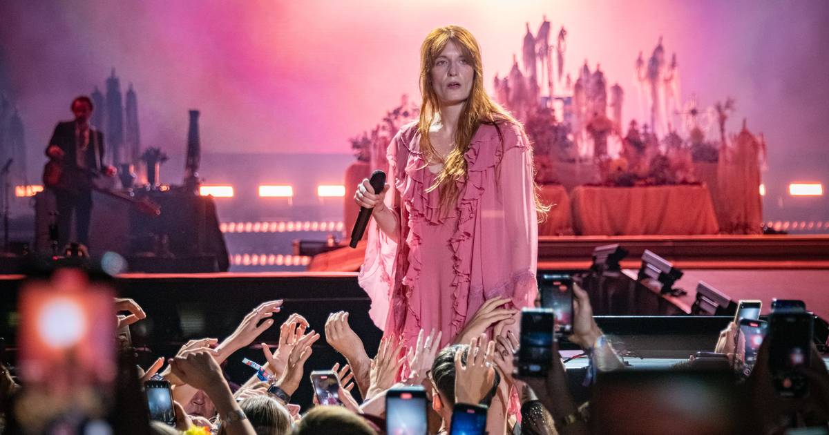 Florence Welch foi submetida a uma cirurgia de urgência que lhe “salvou a vida”: concerto no MEO Kalorama, em Lisboa, não foi cancelado