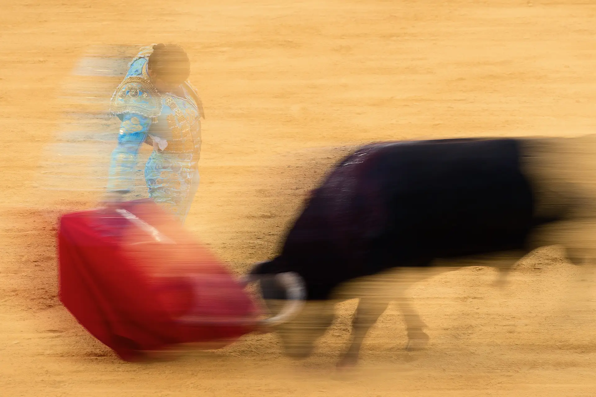 O último fôlego da tauromaquia em Espanha: Morante de la Puebla e Roca Rey, rivalidade em tempo de crise