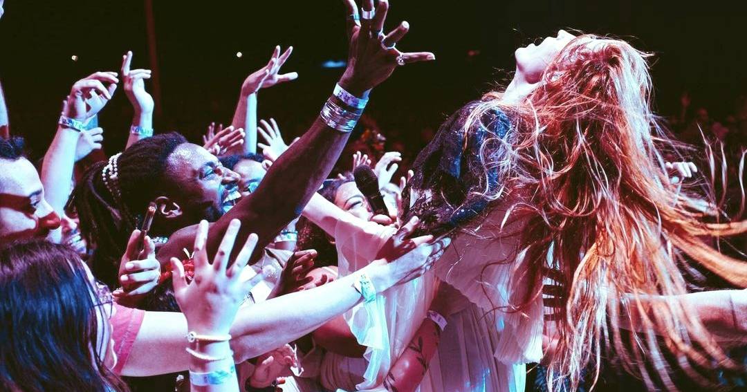 “É um concerto ou um culto?” Florence and the Machine respondem a estas e outras questões hoje no festival MEO Kalorama