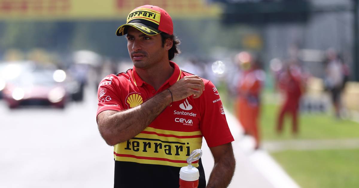 Carlos Sainz, piloto da Ferrari, foi roubado em Milão. Perseguiu os assaltantes e recuperou um relógio de meio milhão de euros