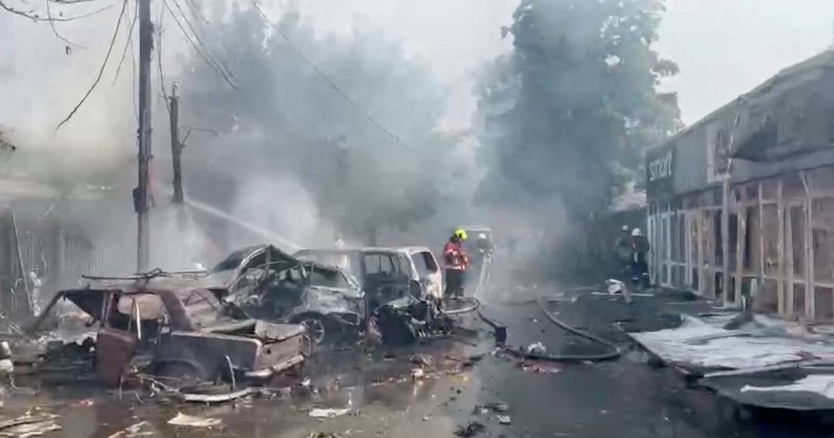 Ataque russo contra mercado em Kostiantynivka matou pelo menos 16 pessoas