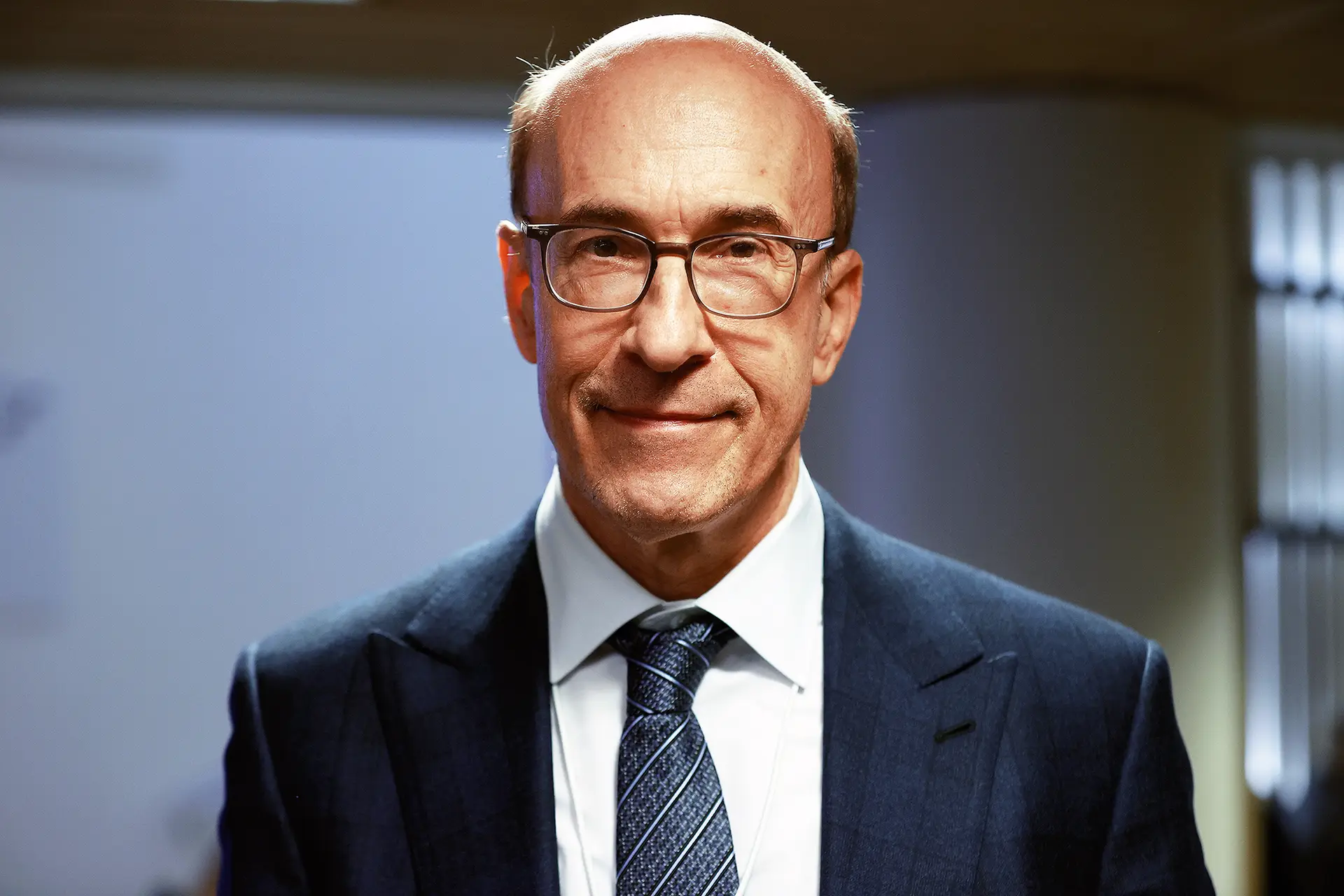 Kenneth Rogoff, professor na Universidade de Harvard: “Os mercados financeiros esperam ser sempre resgatados”
