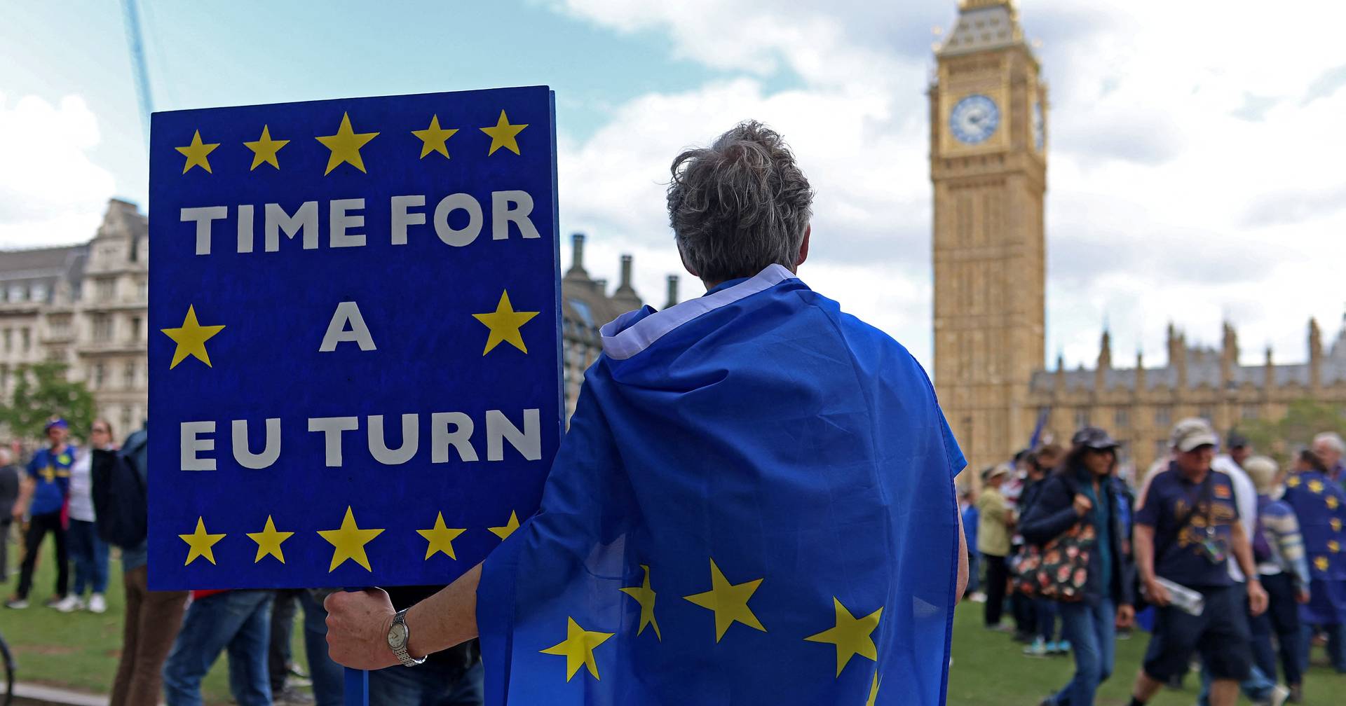 Thousands of British people protest in London: they want to return to the EU