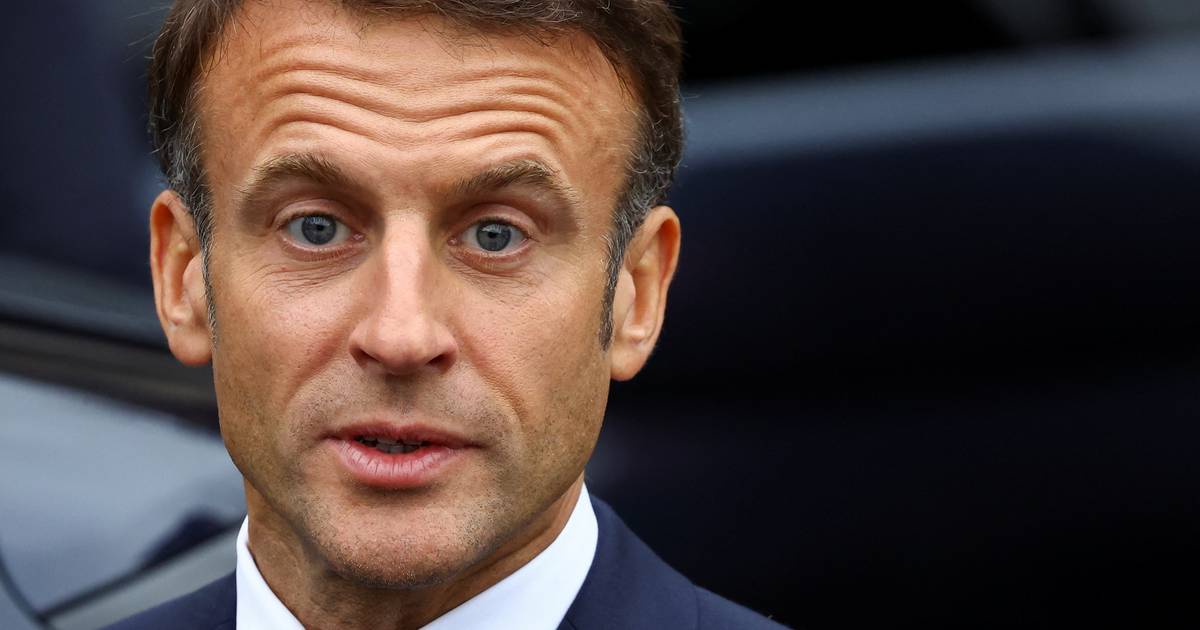 Macron anunciou retirada do embaixador e de tropas do Níger, país interdita espaço aéreo à aviação francesa