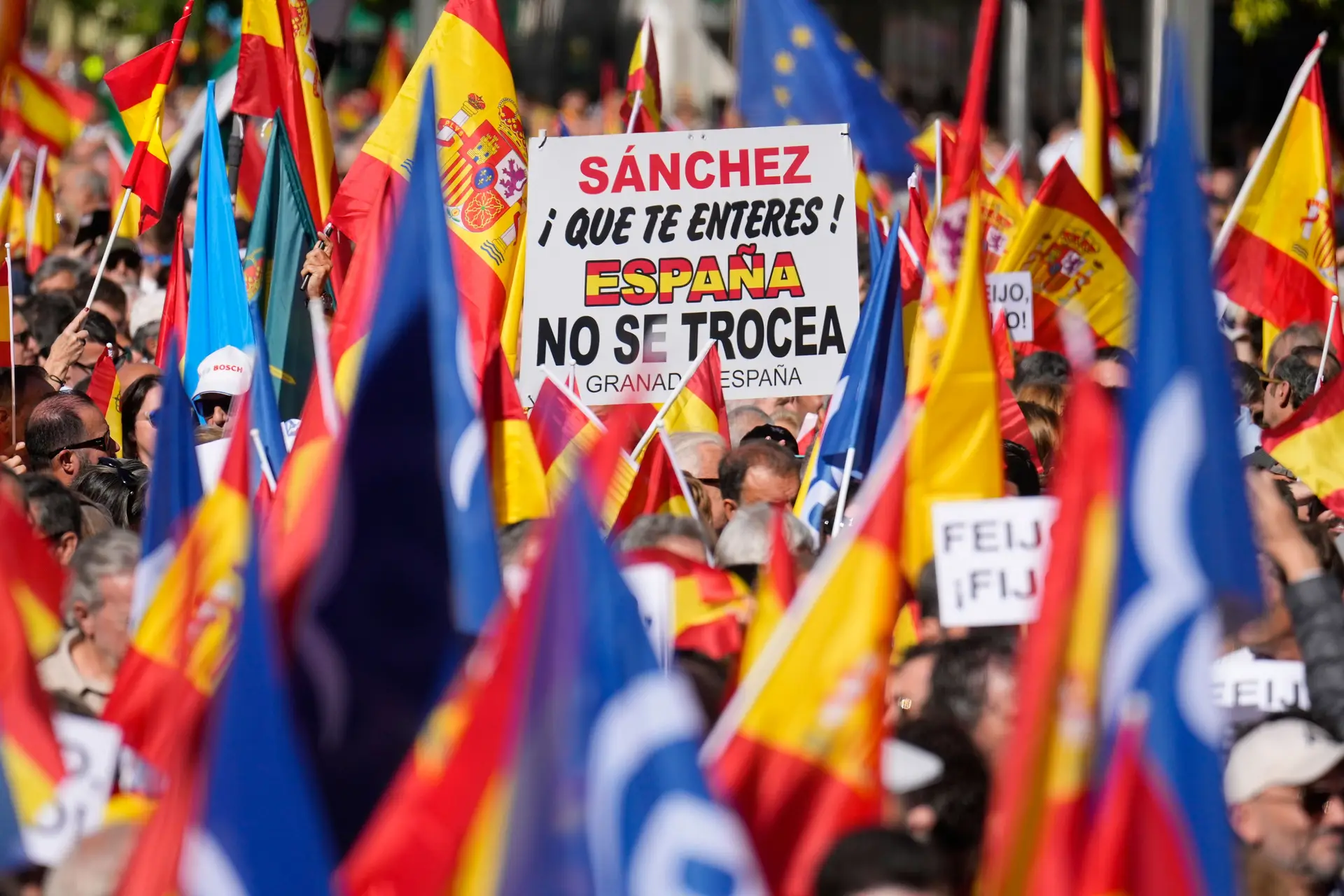 Manifestação em Madrid contra a amnistia para os separatistas catalães