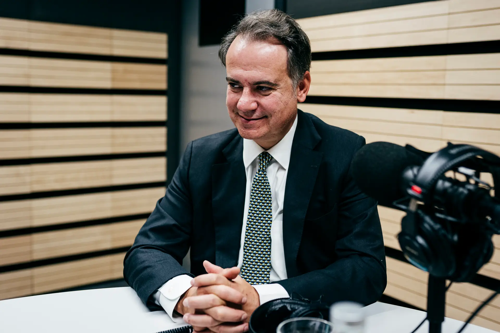 Sérgio Sousa Pinto sai do parlamento: deixa listas do PS por alegado desconforto com os nomes que o antecedem em Lisboa