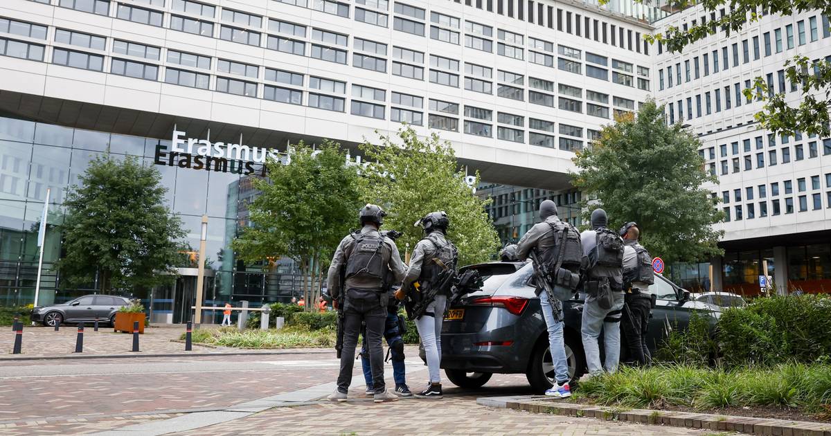 Duplo ataque com arma de fogo em Roterdão faz três mortos