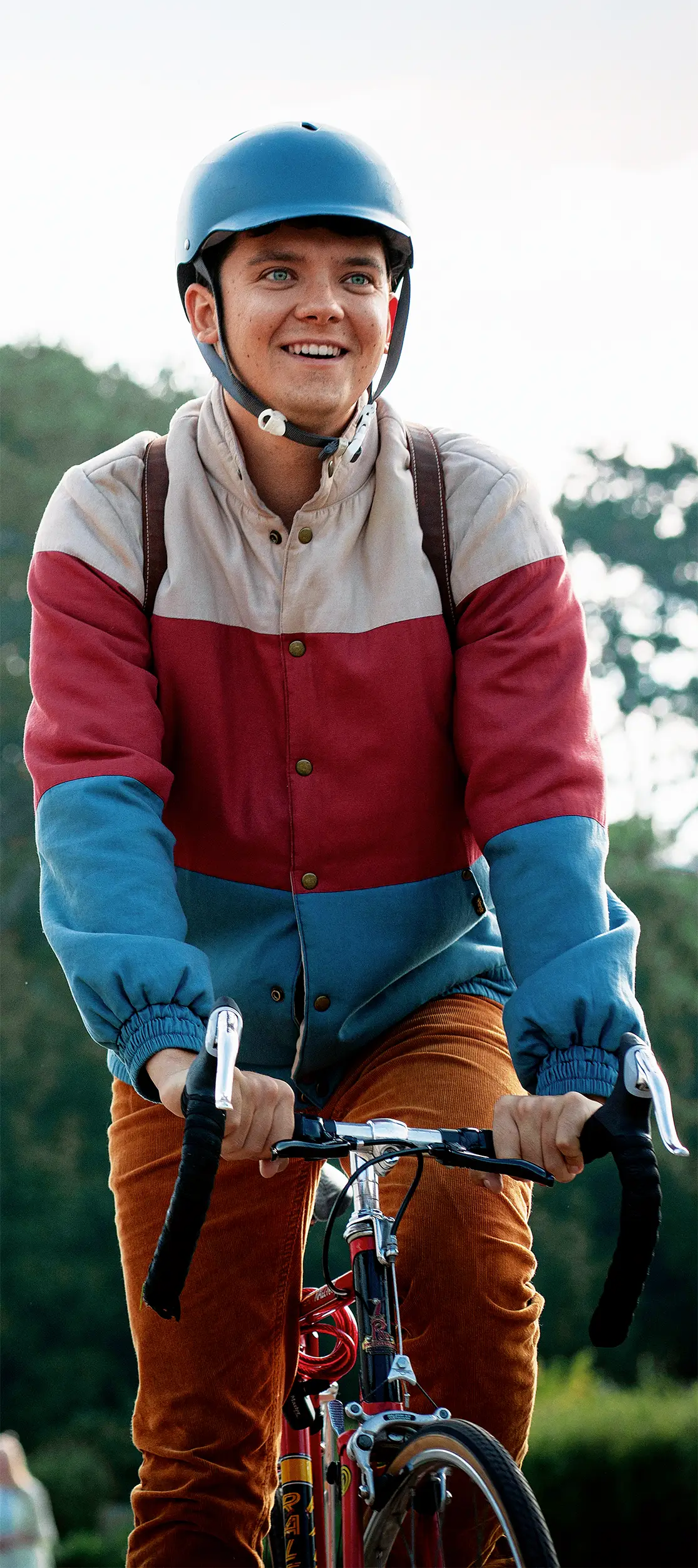 Asa Butterfield no papel de Ottis em “Sex Education”