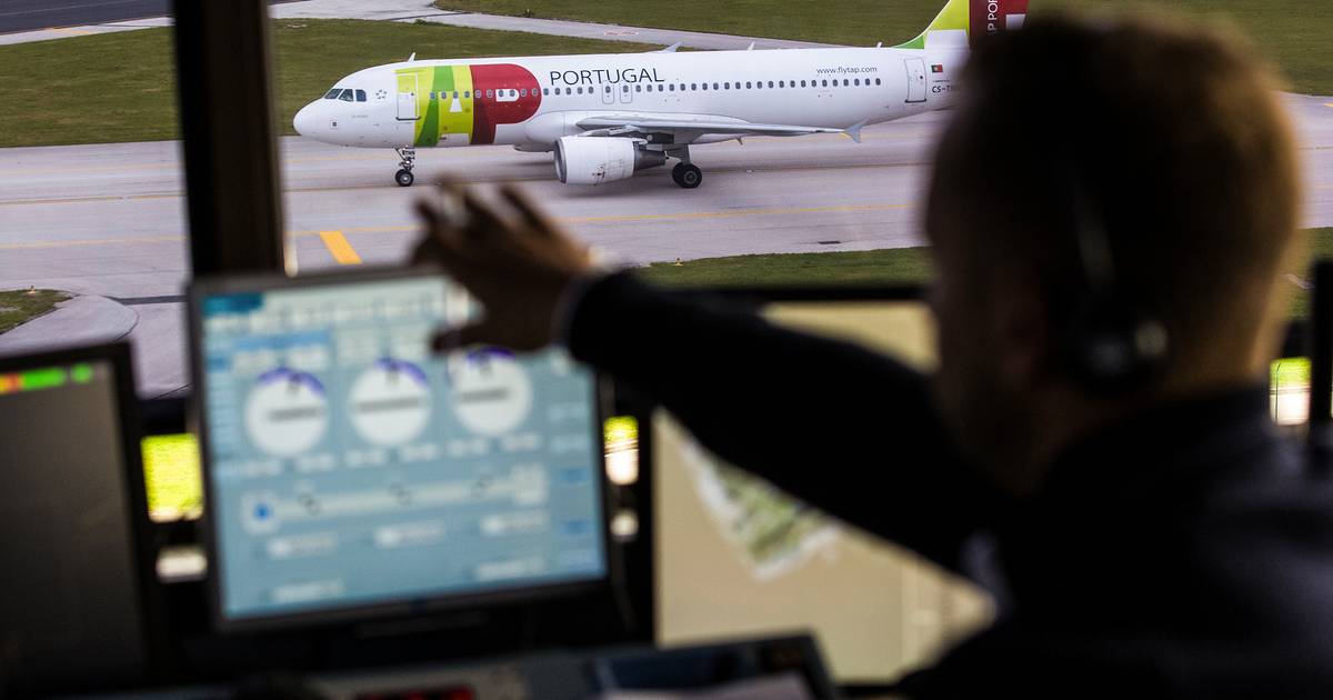 Falha informática global provoca constrangimentos na aviação, mas o impacto na ANA e na TAP é por agora moderado