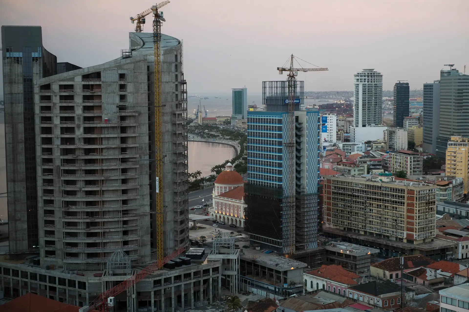 FMI recomenda medidas a Angola para diversificar a economia