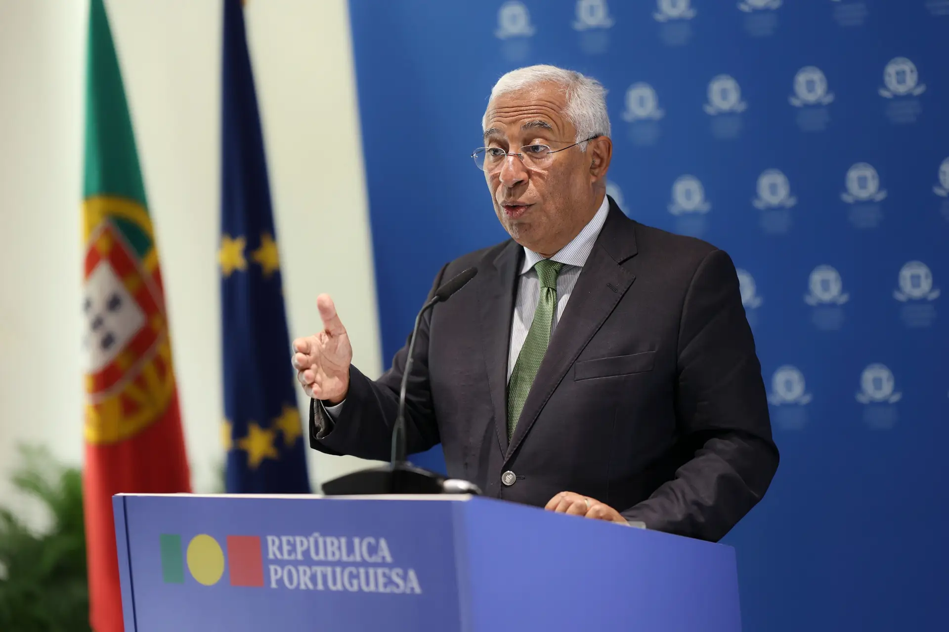 Costa diz que Orçamento é "porto seguro" e rebate acusações de eleitoralismo: "Oposição já dá as eleições de 2026 como perdidas"