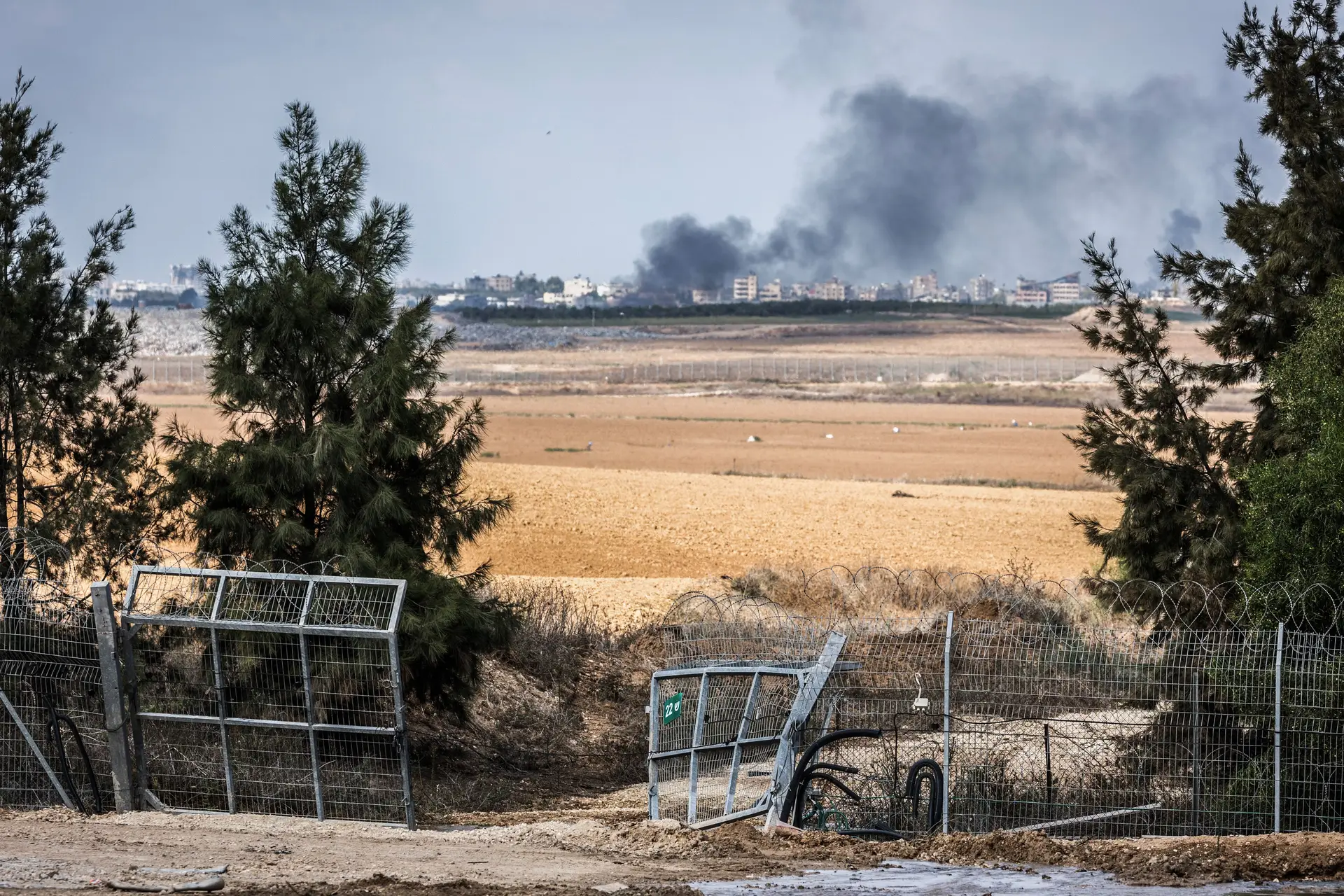 Os ataques contra Gaza prosseguem