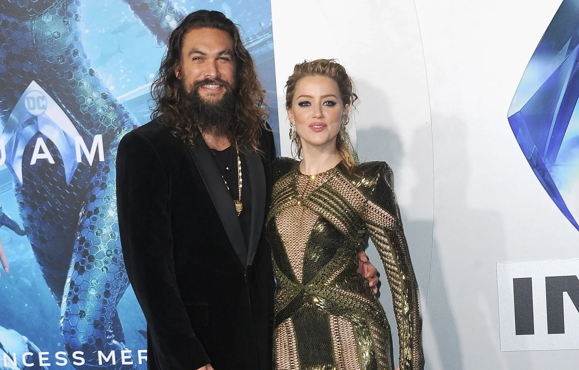 Mensagens de texto entre Amber Heard e Jason Momoa serão reveladas no  tribunal