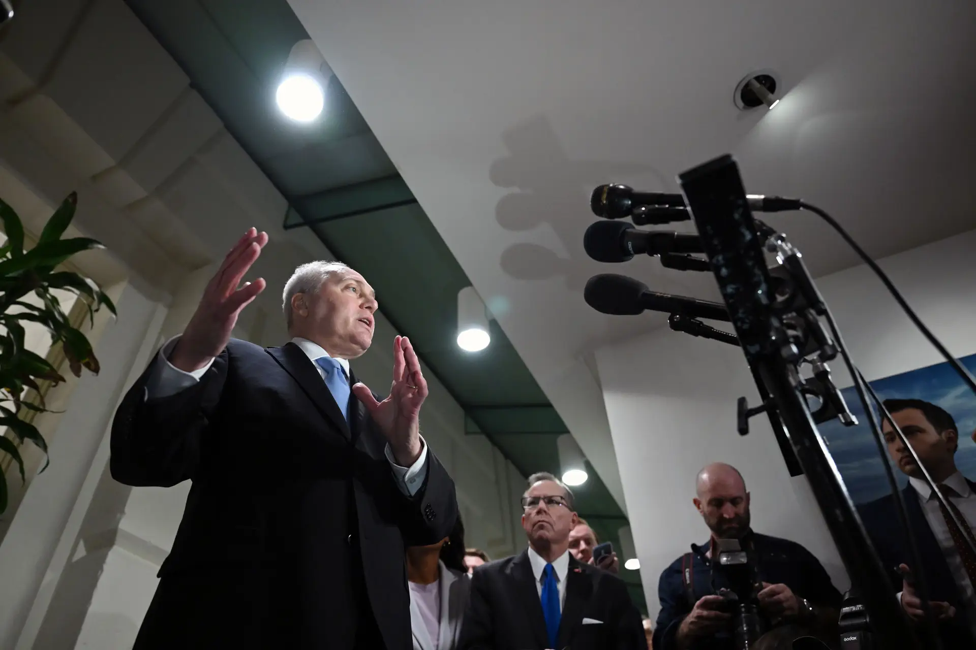 As aspirações de Steve Scalise a liderar a Câmara dos Representantes foram destruídas pelo sectarismo do seu Partido Republicano 