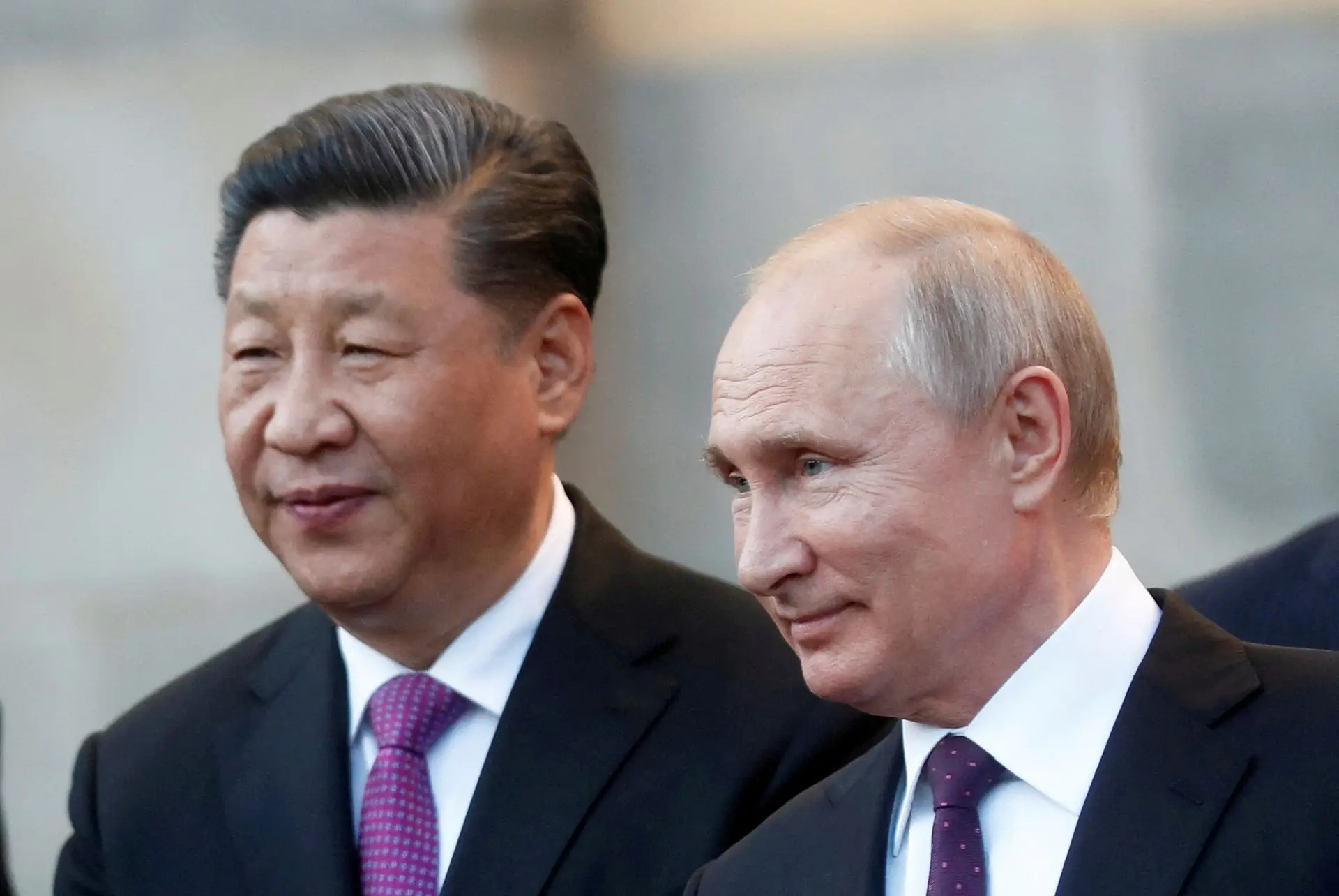 Putin quer abrir o diálogo com o Ocidente? E o que quer Xi Jinping da Europa? E em que ponto ficam as relações entre Moscovo e Pequim?