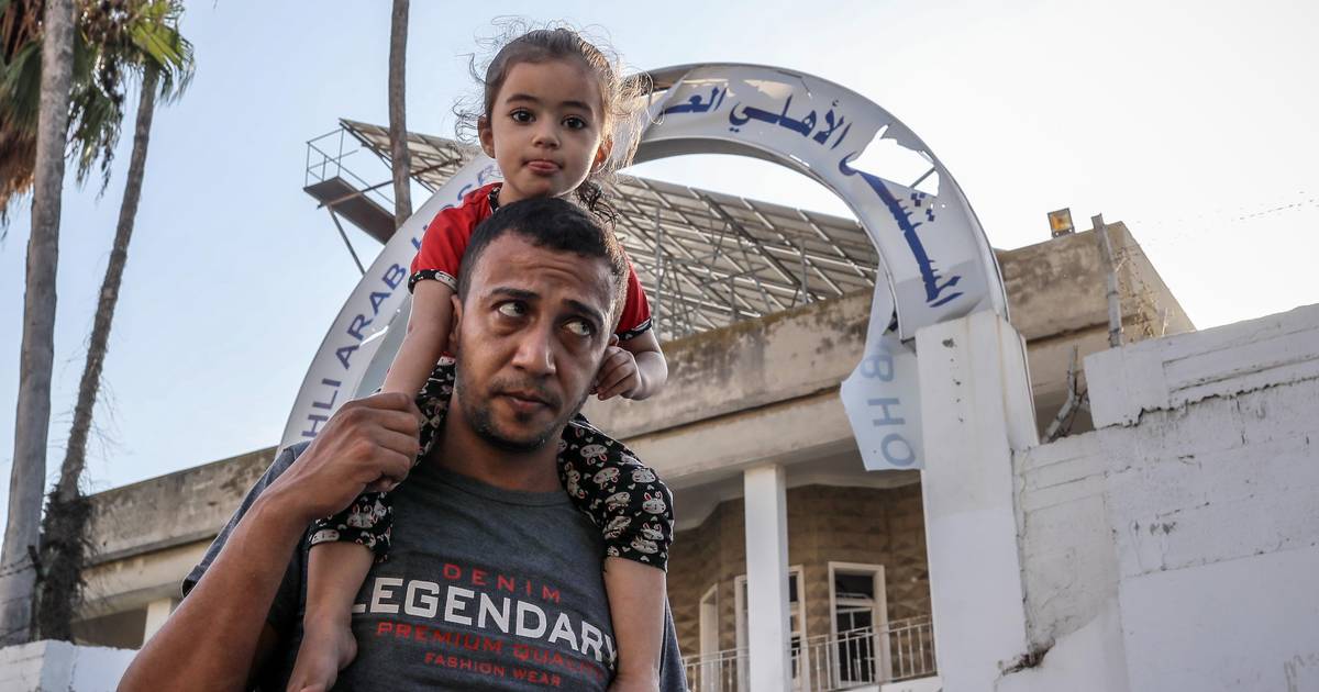 Médicos em Gaza “já mudaram modelo de triagem” e “hospitais deixam de ser locais onde se salvam vidas para serem armazéns de pessoas”