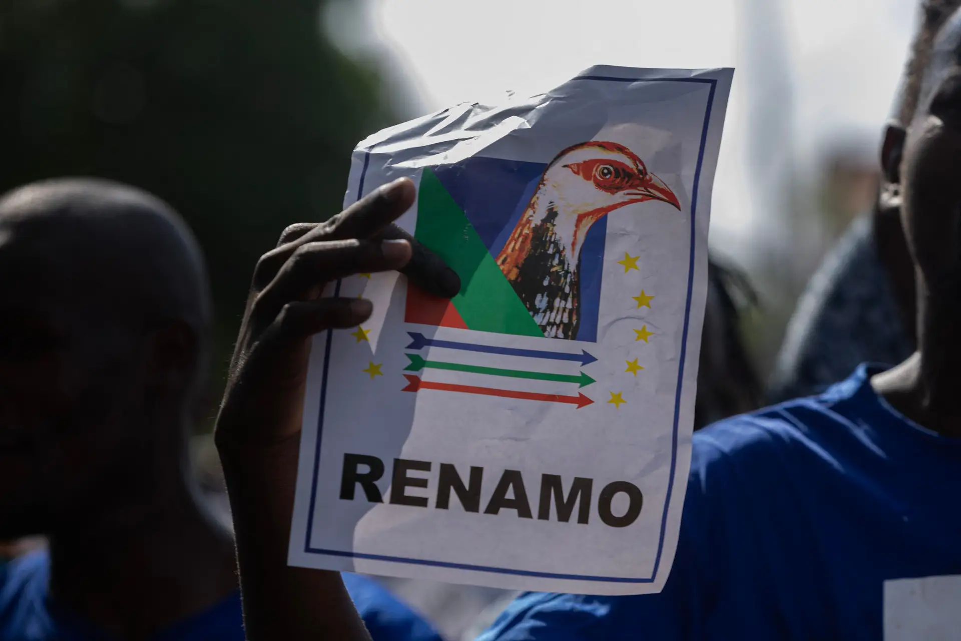 Moçambique: deputados da Renamo contestam resultados eleitorais no Parlamento