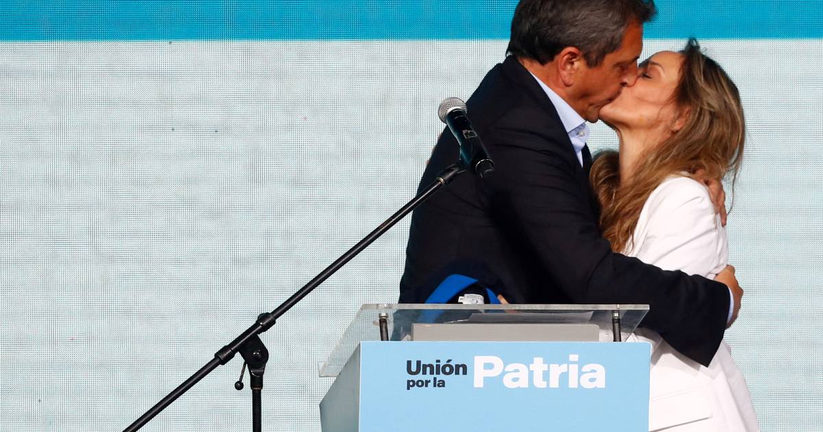 Argentina: “Parece uma comédia com um lado de tragédia. Massa, o ministro da economia dos 140% de inflação, foi o mais votado na 1ª volta”