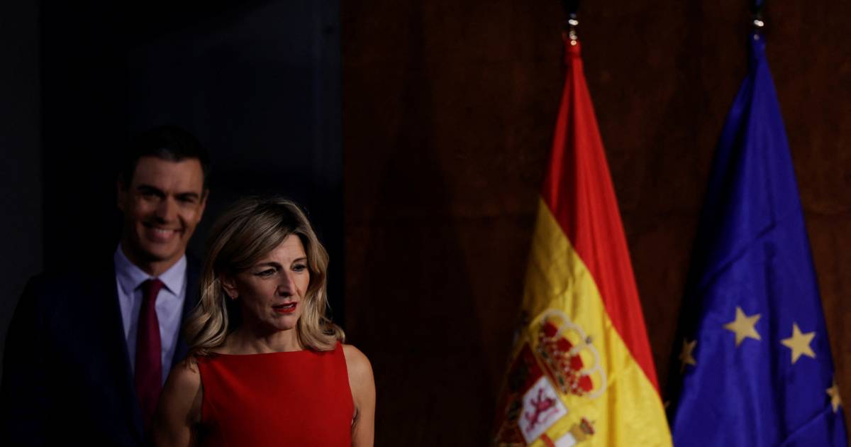 Espanha: Líder do Somar diz que investidura de Sánchez será em 