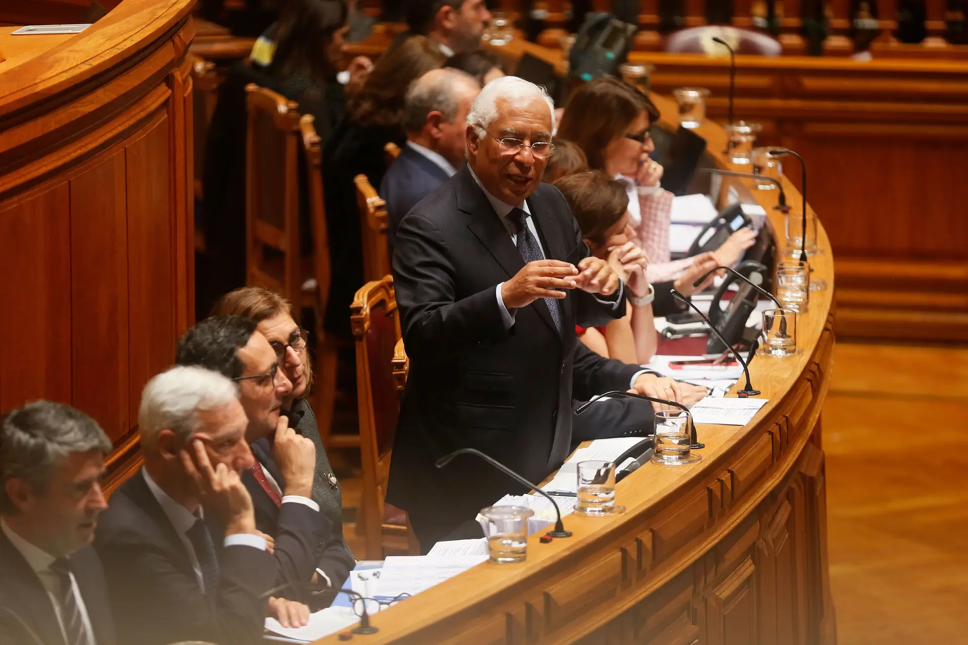 Orçamento do Estado 2024: Costa escolhe Galamba para encerrar debate e garante que não haverá privatização da TAP sem hub em Lisboa