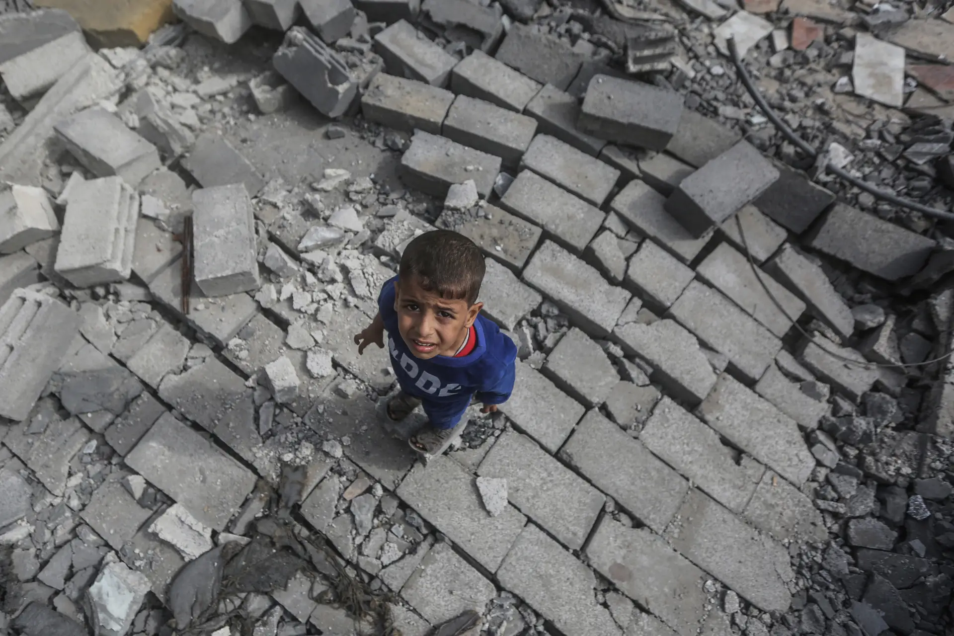 Muitas crianças em Gaza sofrem ataques de pânico, algumas deixaram de  falar”: diretora de agência palestiniana da ONU denuncia “catástrofe” -  Expresso