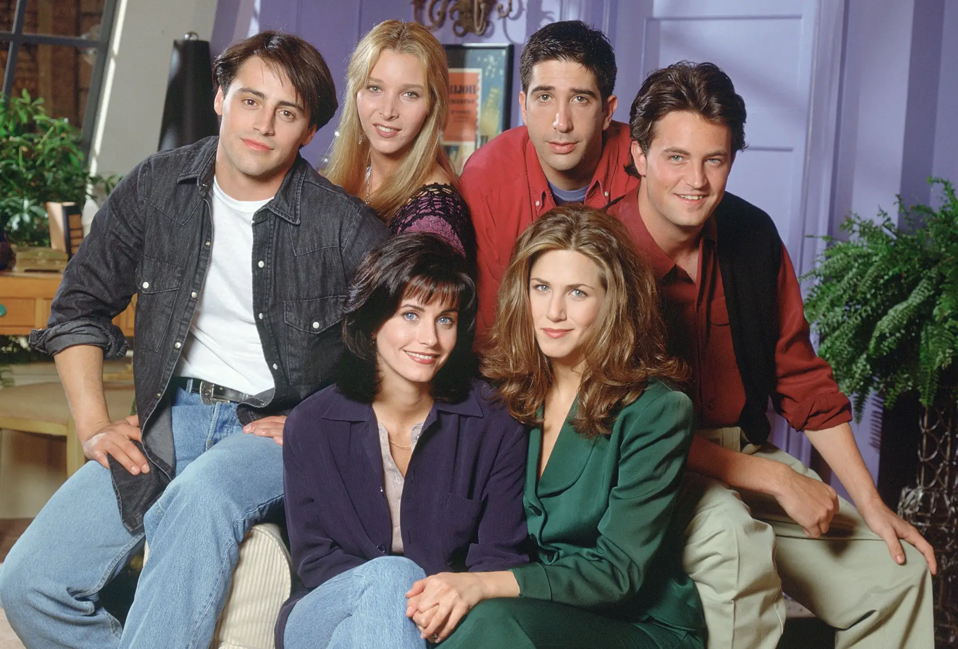 Elenco de “Friends” reage à morte de Matthew Perry: “Estamos arrasados. Somos uma família”