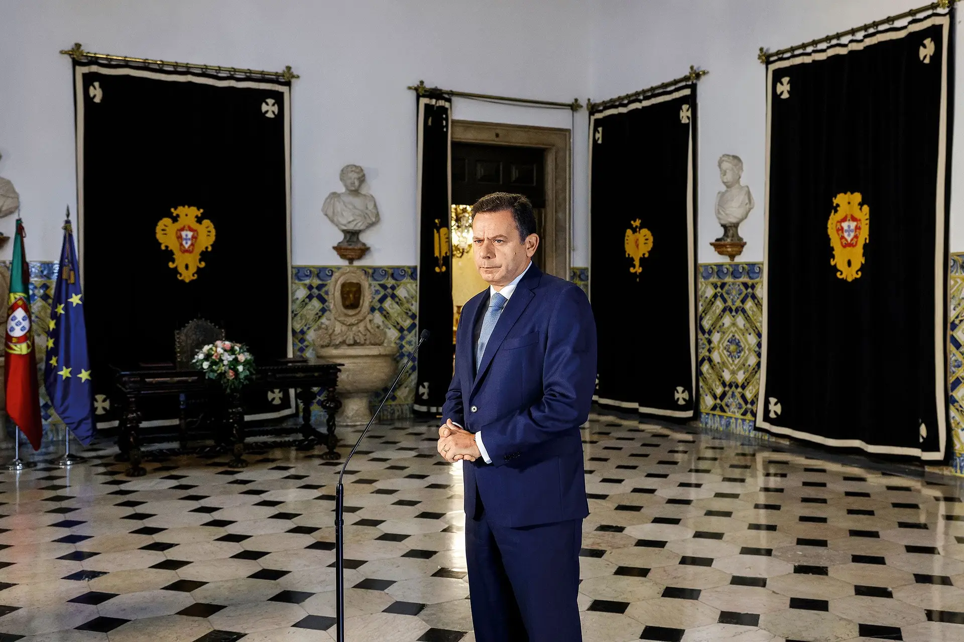 Montenegro saiu da audiência com Marcelo, no Palácio de Belém, a pedir um pacto na saúde